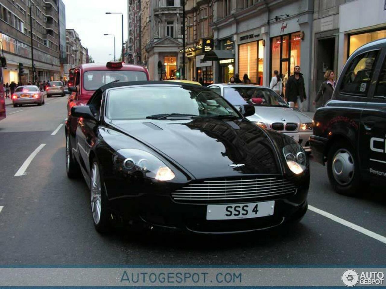 Aston Martin DB9 Volante