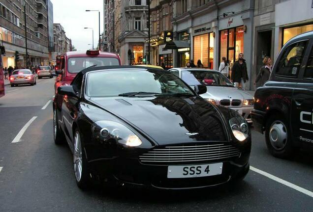 Aston Martin DB9 Volante