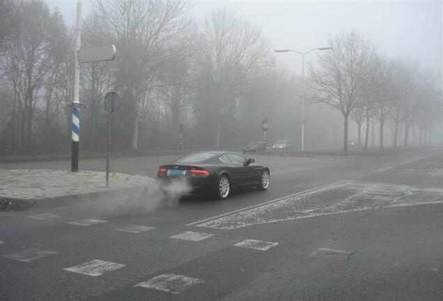 Aston Martin DB9