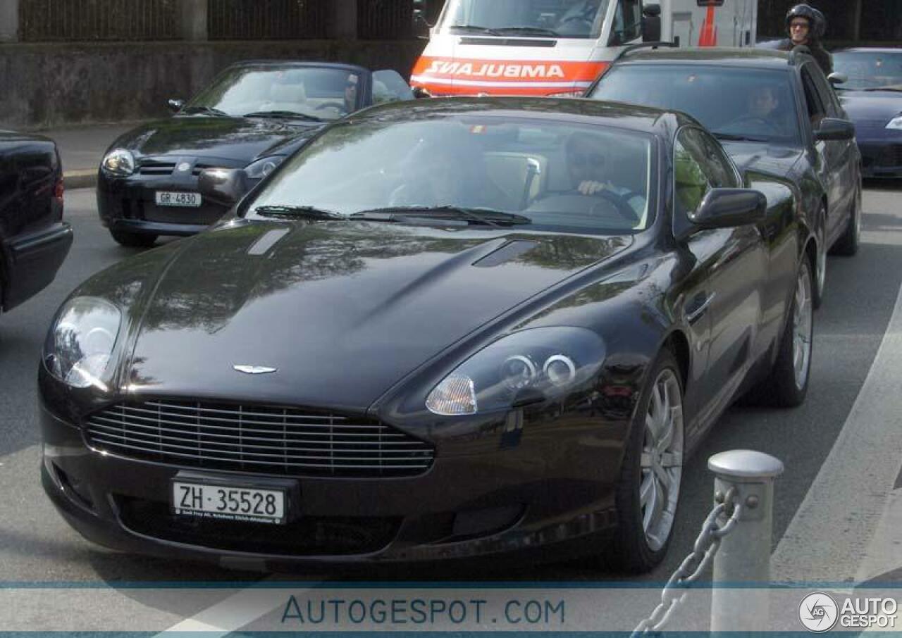 Aston Martin DB9