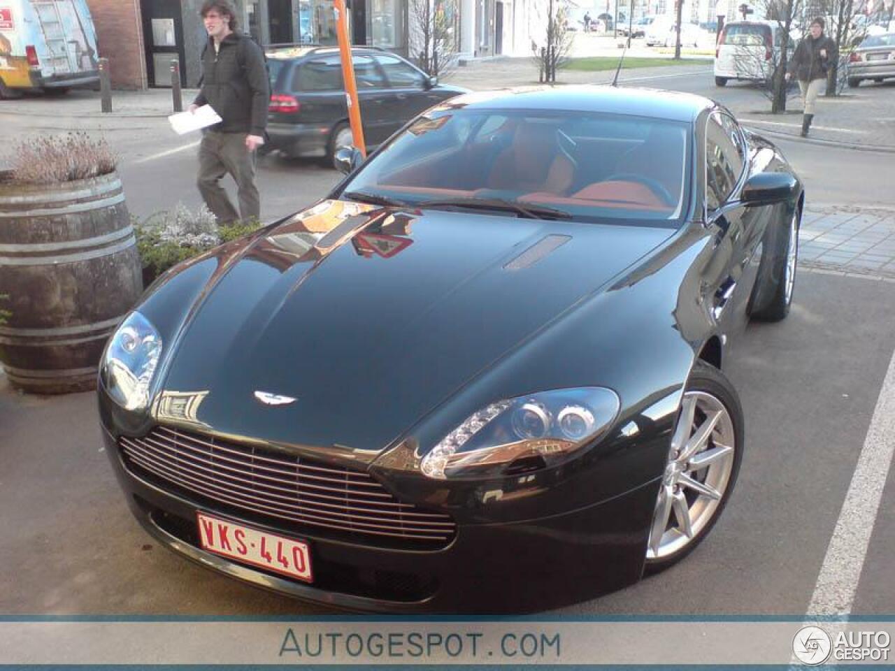 Aston Martin V8 Vantage