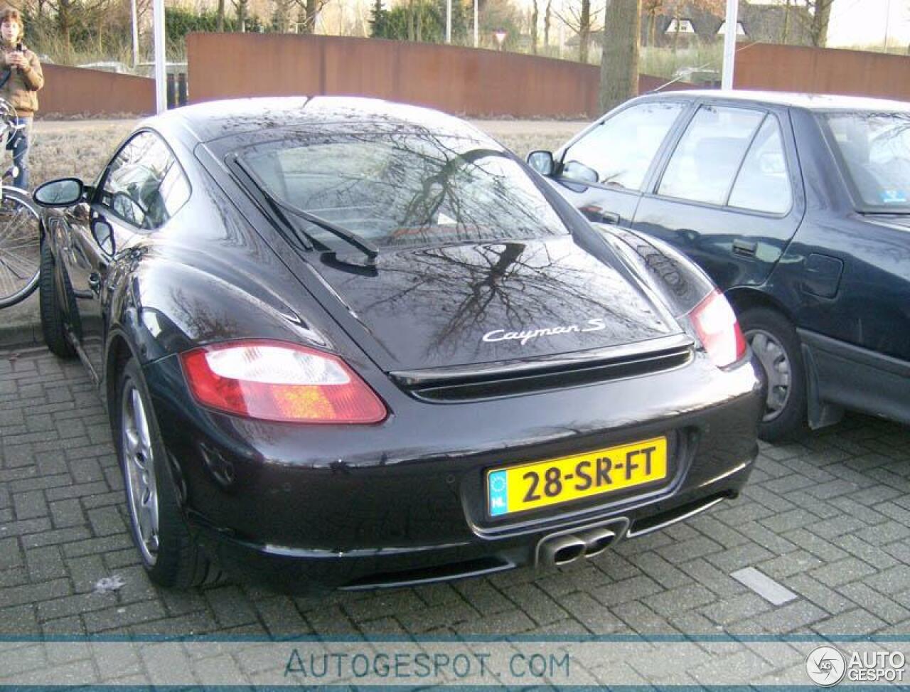 Porsche 987 Cayman S