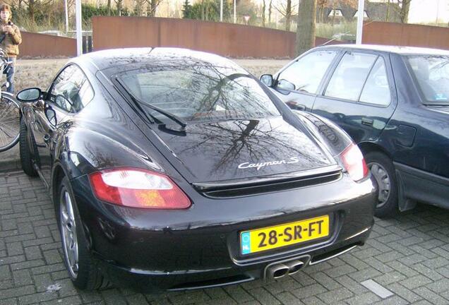 Porsche 987 Cayman S