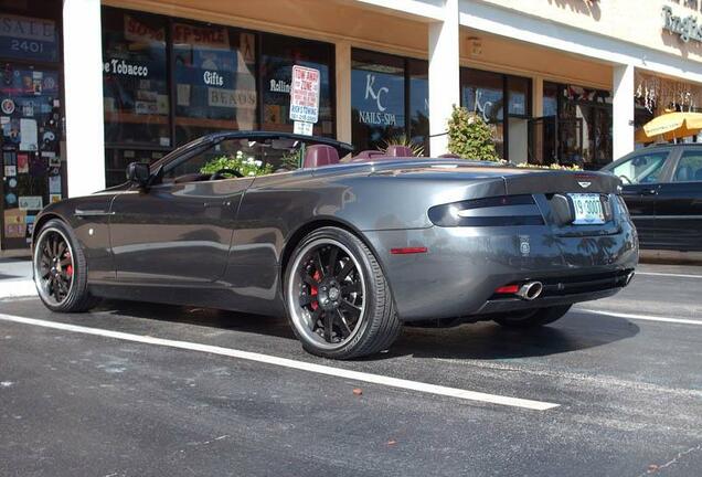 Aston Martin DB9 Volante