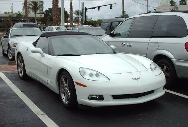 Chevrolet Corvette C6 Convertible