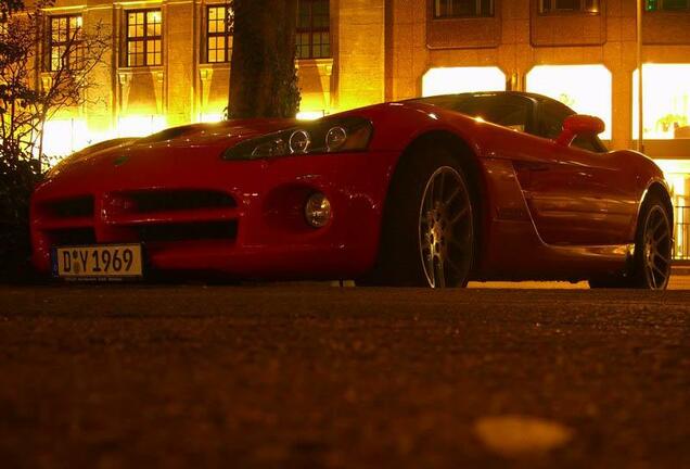 Dodge Viper SRT-10 Roadster 2003