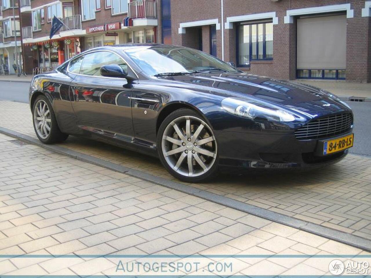 Aston Martin DB9