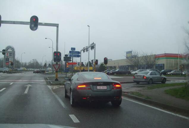 Aston Martin DB9