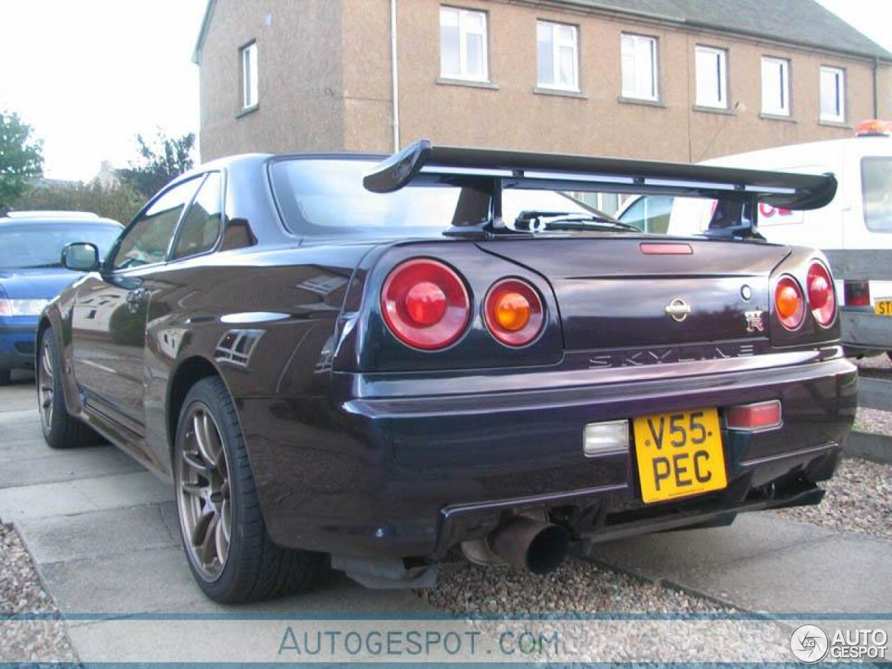 Nissan Skyline R34 GT-R V-Spec Midnight Purple Pearl II Special Color Limited Edition