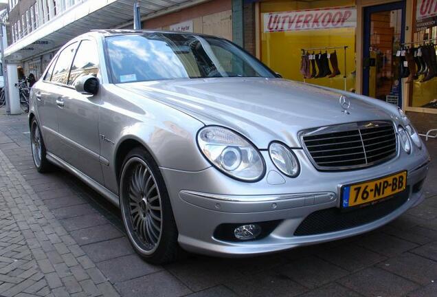 Mercedes-Benz E 55 AMG