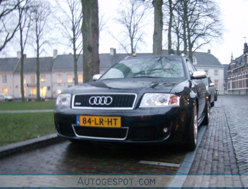 Audi RS6 Avant C5