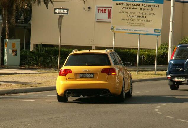 Audi RS4 Avant B7