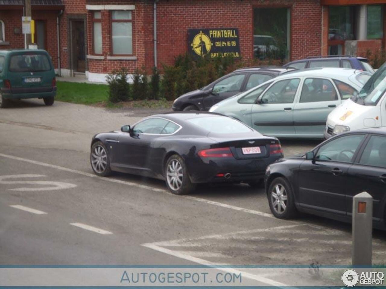 Aston Martin DB9