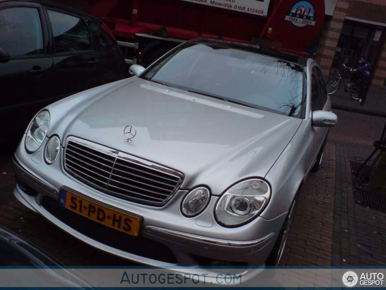 Mercedes-Benz E 55 AMG