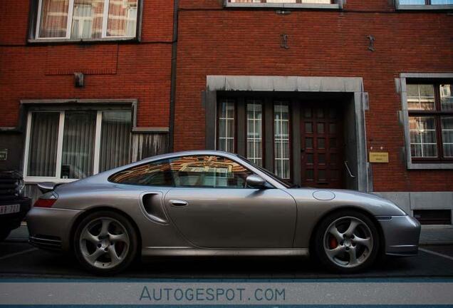 Porsche 996 Turbo