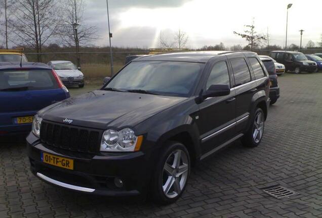 Jeep Grand Cherokee SRT-8 2005