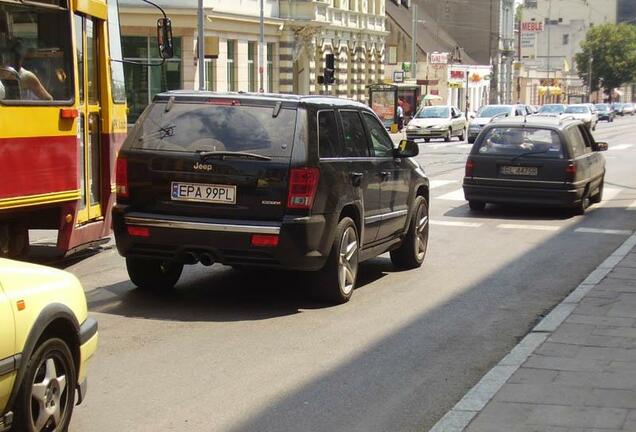 Jeep Grand Cherokee SRT-8 2005