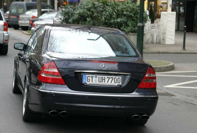 Mercedes-Benz E 55 AMG