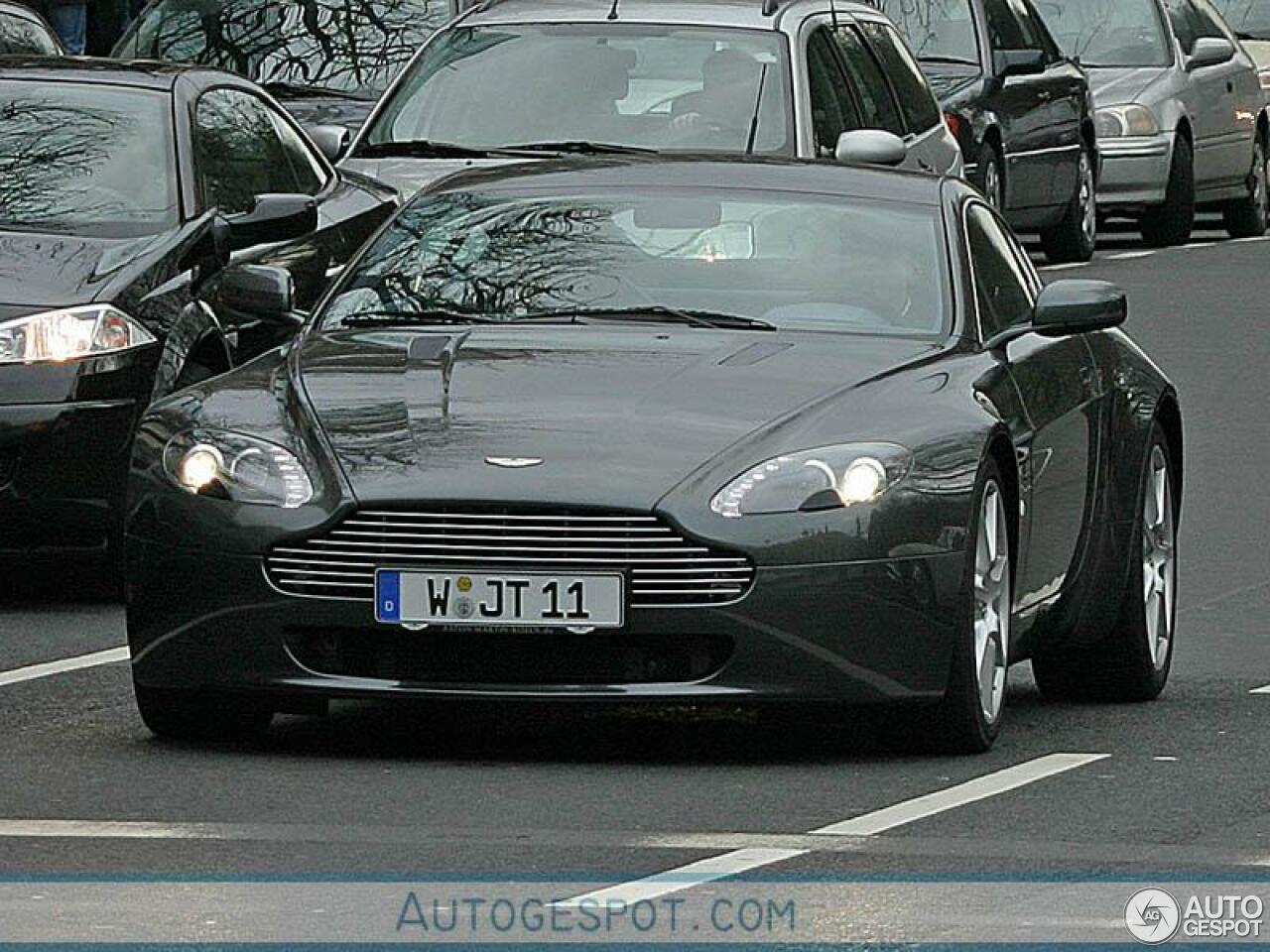 Aston Martin V8 Vantage