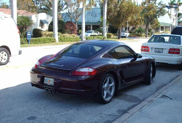 Porsche 987 Cayman S