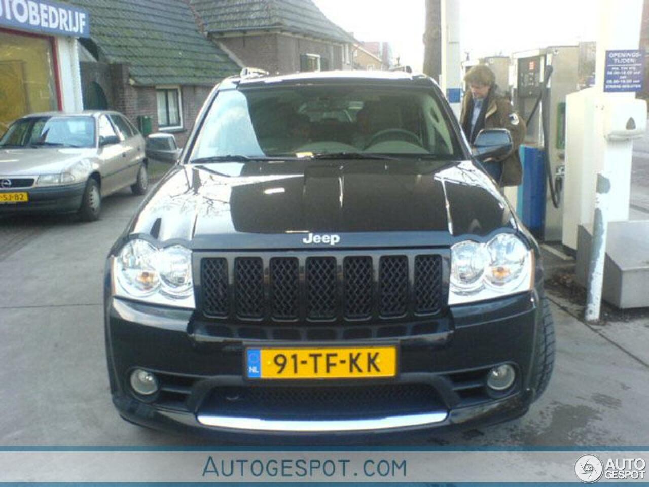 Jeep Grand Cherokee SRT-8 2005