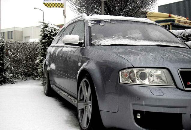 Audi RS6 Avant C5