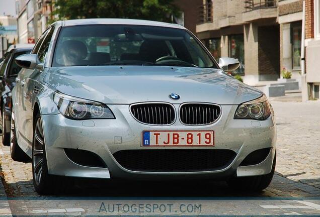 BMW M5 E60 2005