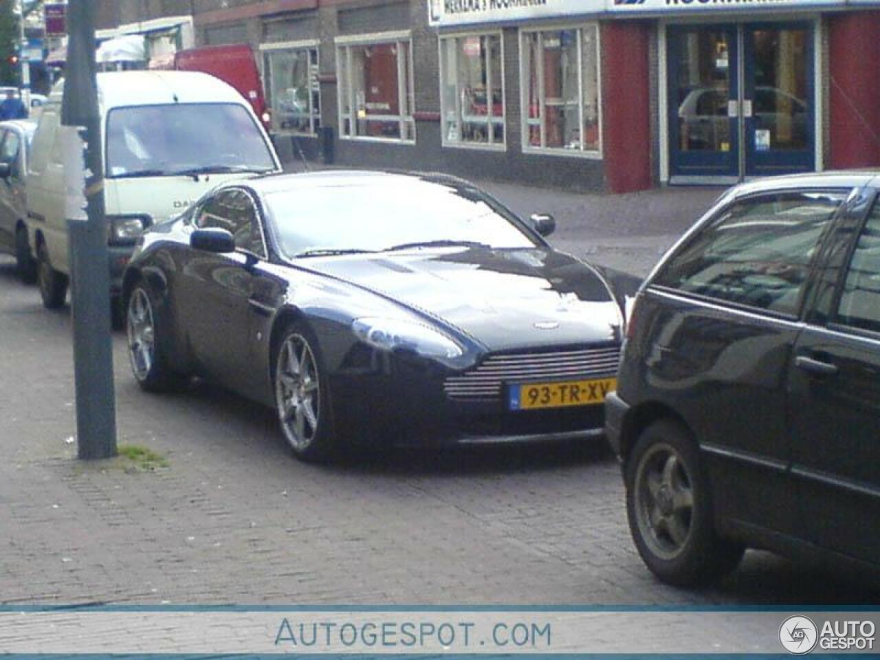 Aston Martin V8 Vantage