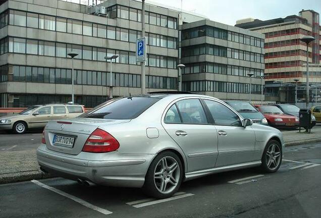 Mercedes-Benz E 55 AMG