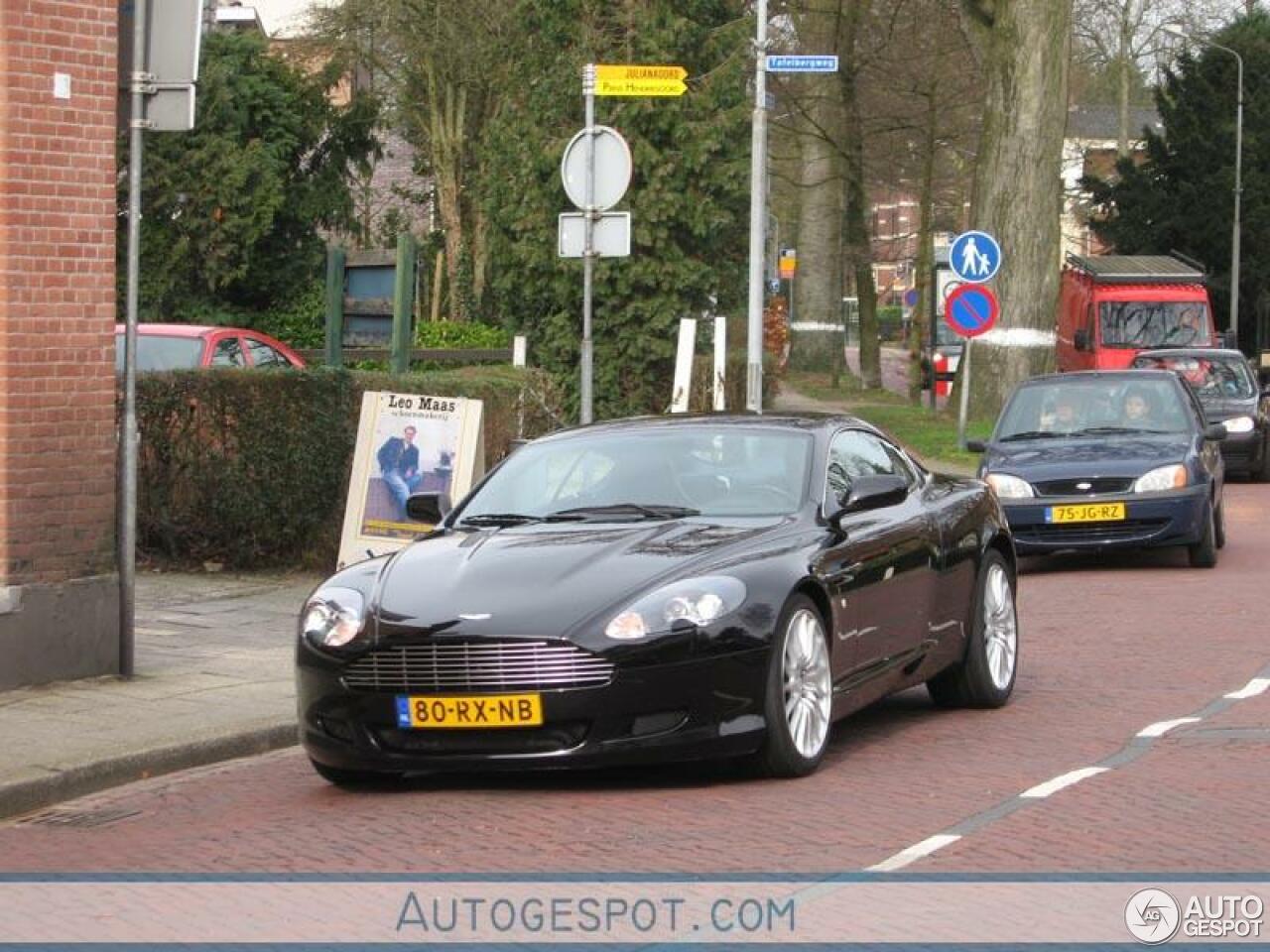 Aston Martin DB9