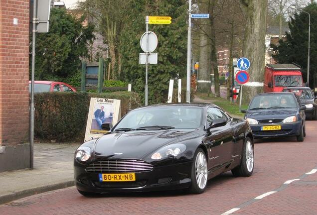 Aston Martin DB9