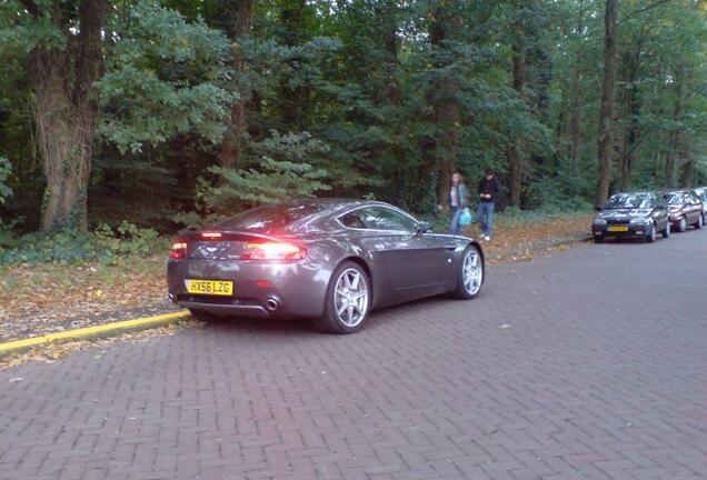 Aston Martin V8 Vantage