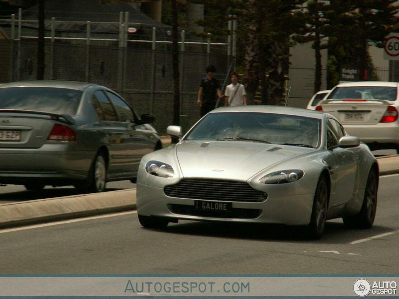 Aston Martin V8 Vantage