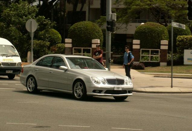 Mercedes-Benz E 55 AMG