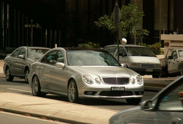 Mercedes-Benz E 55 AMG