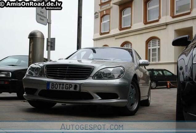 Mercedes-Benz S 55 AMG W220 Kompressor