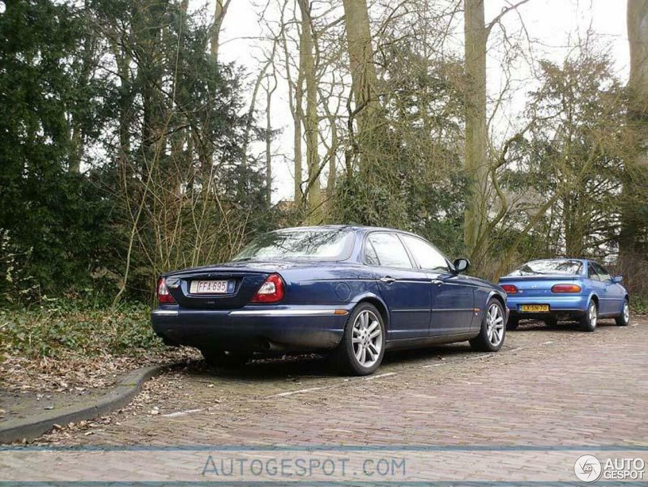 Jaguar XJR