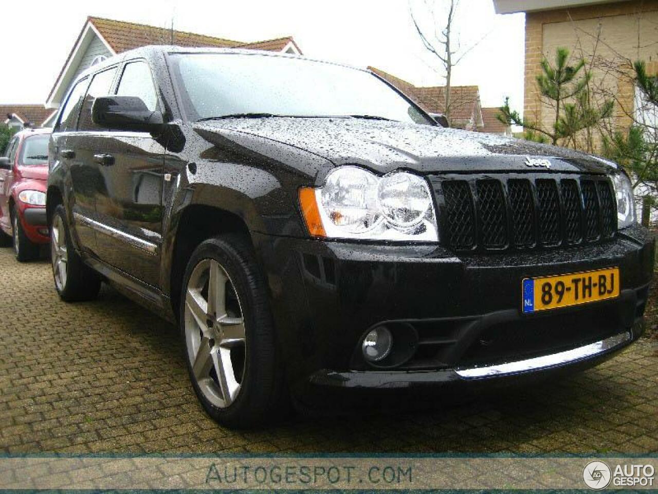 Jeep Grand Cherokee SRT-8 2005