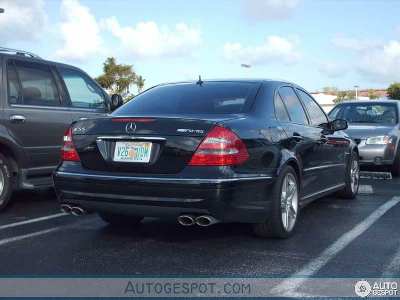 Mercedes-Benz E 55 AMG