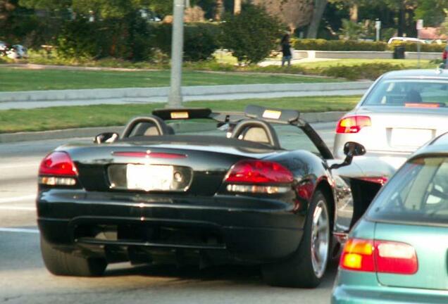 Dodge Viper SRT-10 Roadster 2003