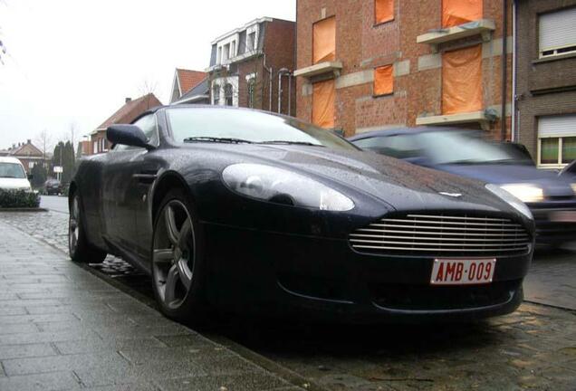 Aston Martin DB9 Volante