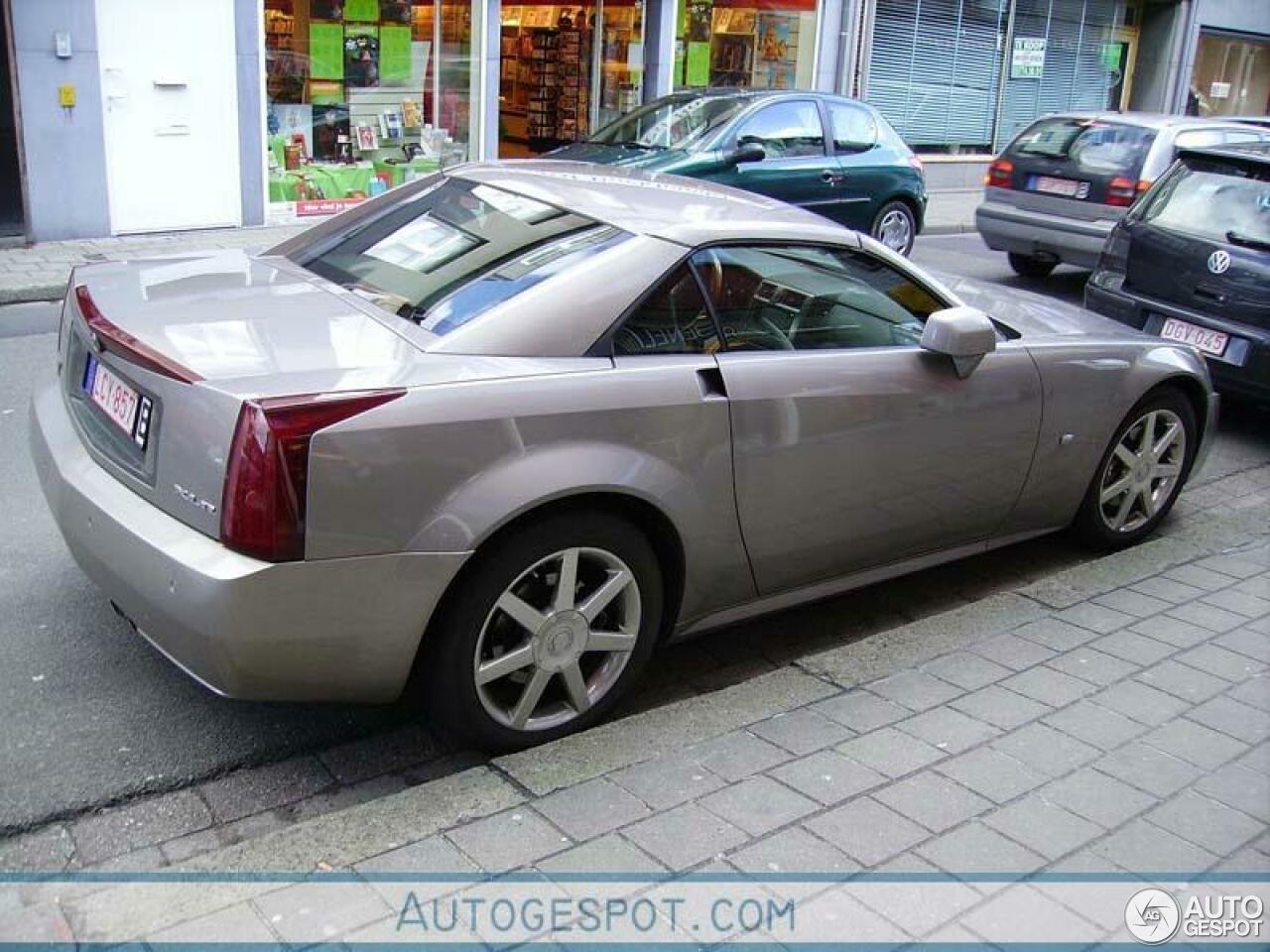 Cadillac XLR