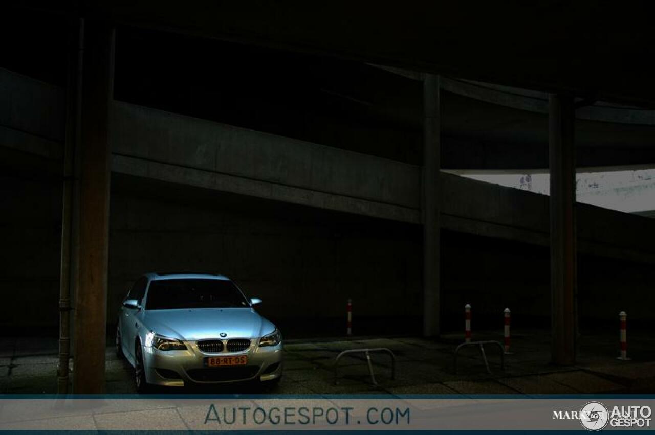 BMW M5 E60 2005