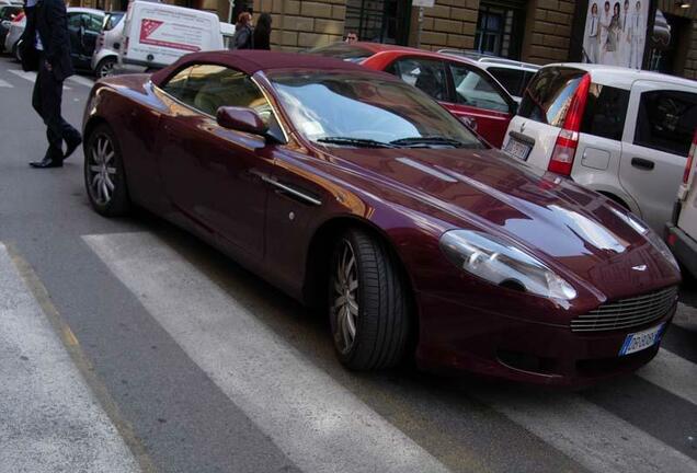 Aston Martin DB9 Volante