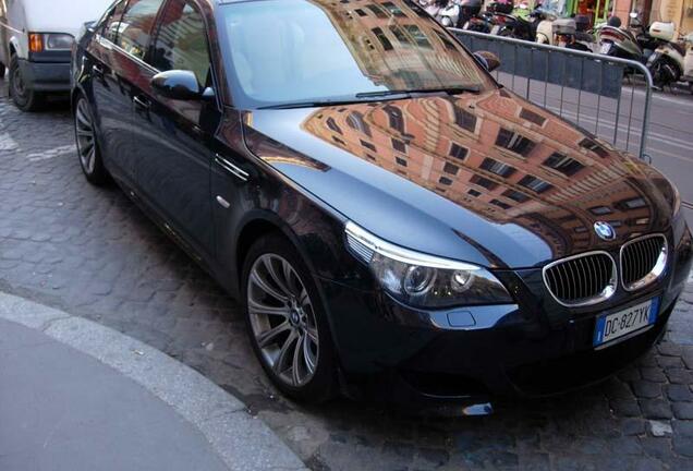 BMW M5 E60 2005