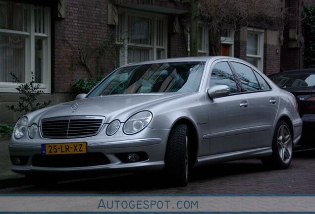 Mercedes-Benz E 55 AMG