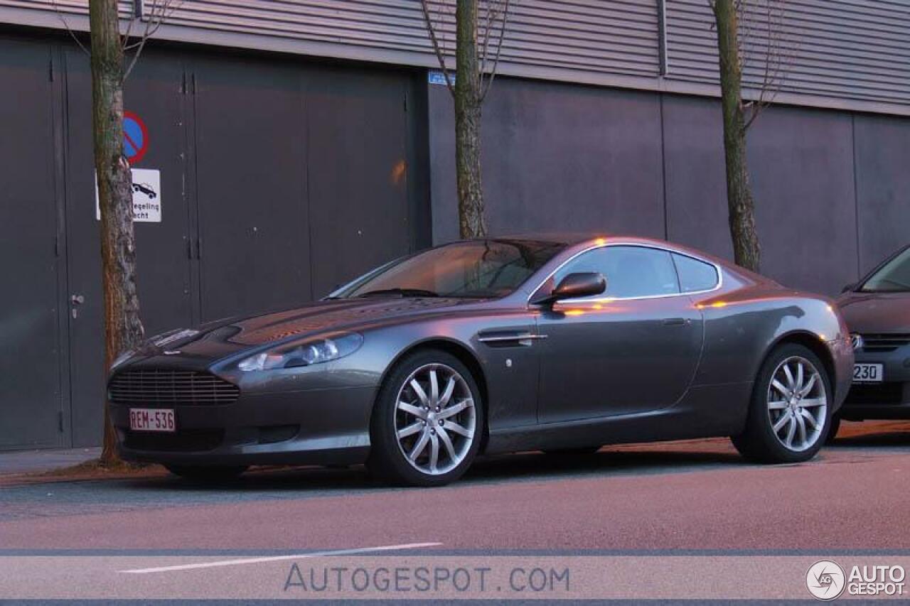 Aston Martin DB9