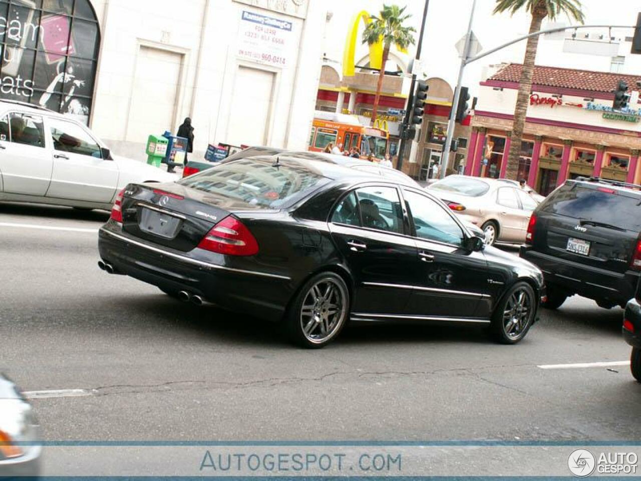 Mercedes-Benz E 55 AMG