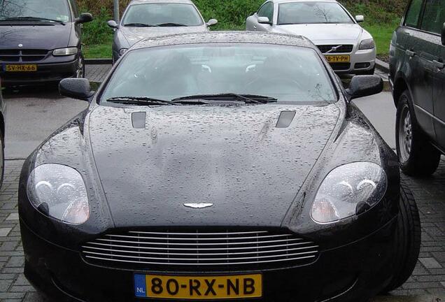 Aston Martin DB9