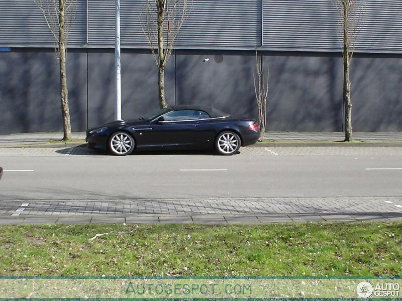 Aston Martin DB9 Volante